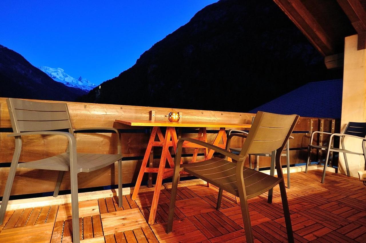Apartamento Cosy 3.5 Piece A Taesch Exterior foto