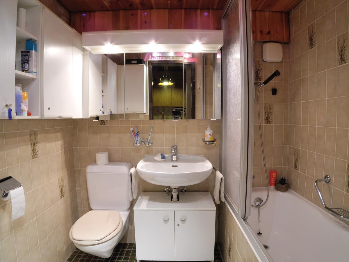 Apartamento Cosy 3.5 Piece A Taesch Exterior foto